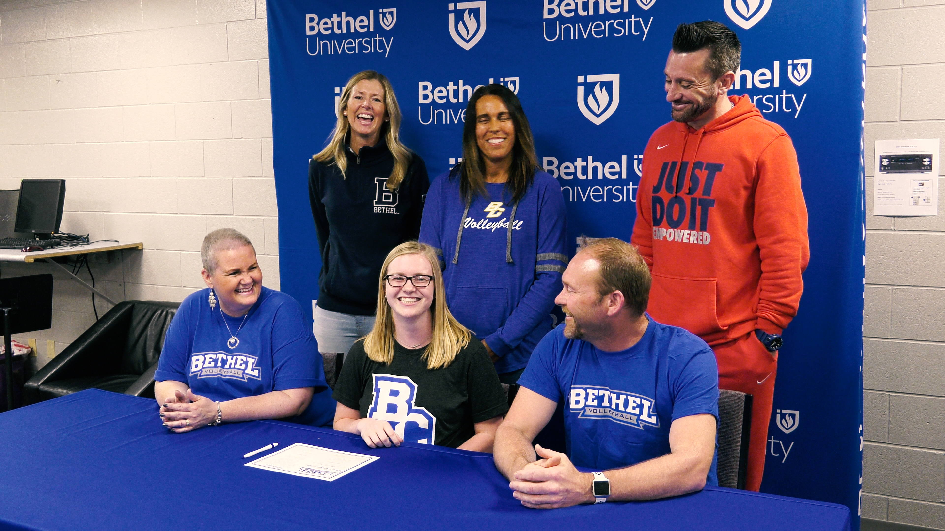 Blackhawk Christian's Kennedy Kintz signs with Bethel volleyball